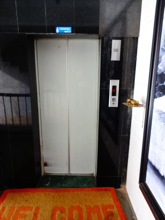 Sri Sai Residency Hotel Tirupati Eksteriør billede
