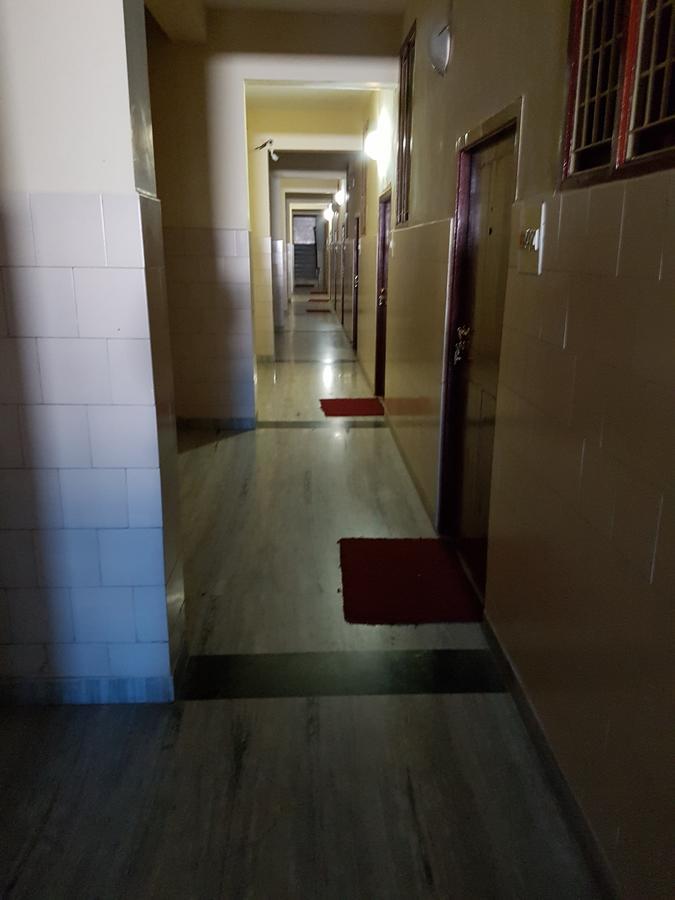 Sri Sai Residency Hotel Tirupati Eksteriør billede